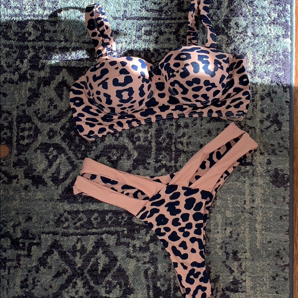 Sun bum bathing suit